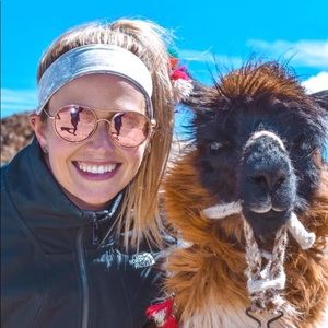 Meet your Posher, Lisa